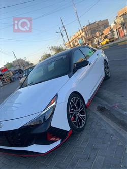 هیوندای ئەلەنترا